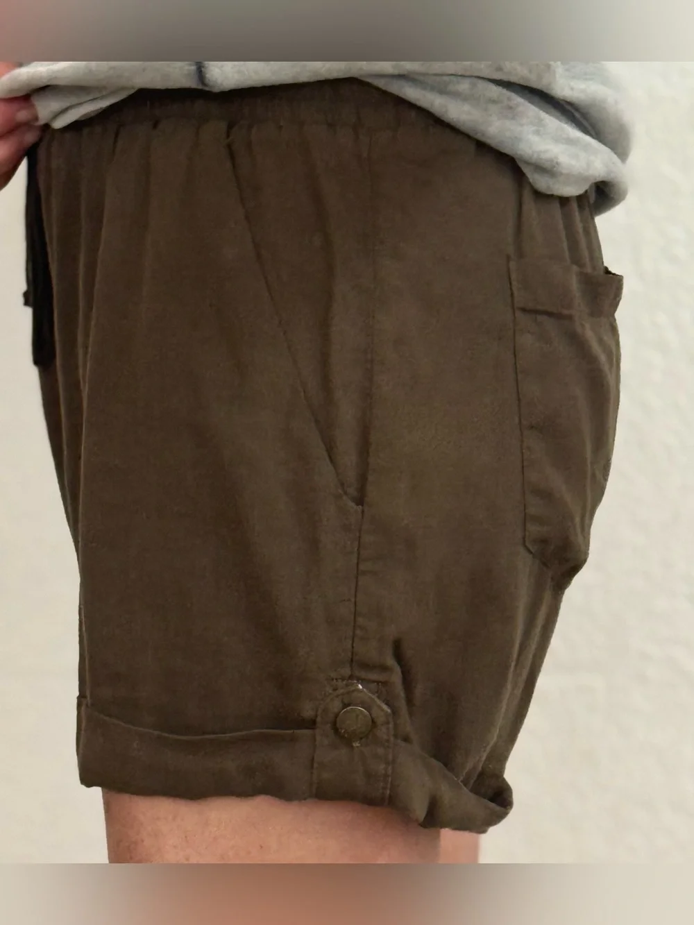Current/Elliot olive green lounge roll woven short lightweight elastic waist
